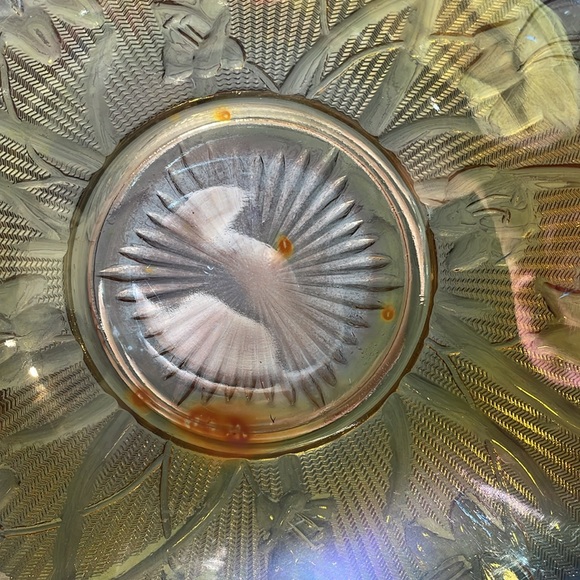 Antique Jeanette Marigold Iris Bowl Set - Picture 5 of 6